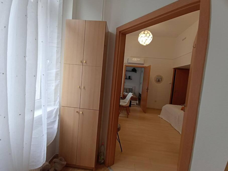 Trendy 2 Room Flat, Next To Corvin Mall Free Huge Garage! Ac,Dishwasher,Washmachine, Smart Tv Budapest Extérieur photo